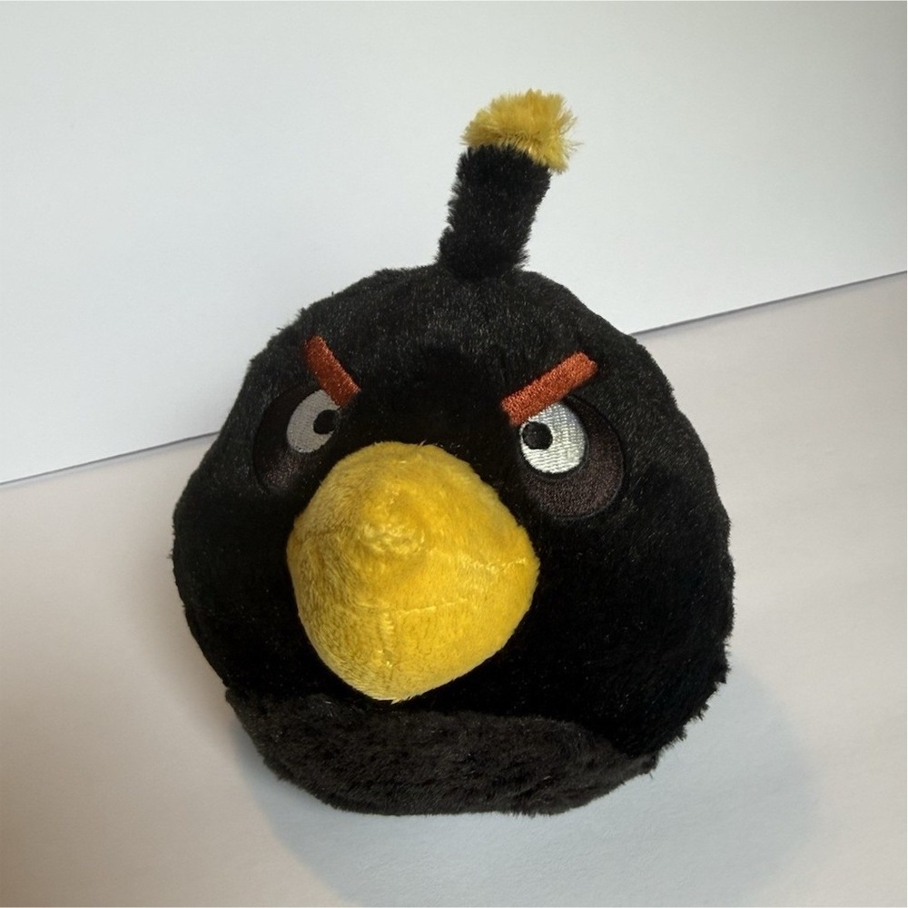 Angry Birds BOMB bird plush